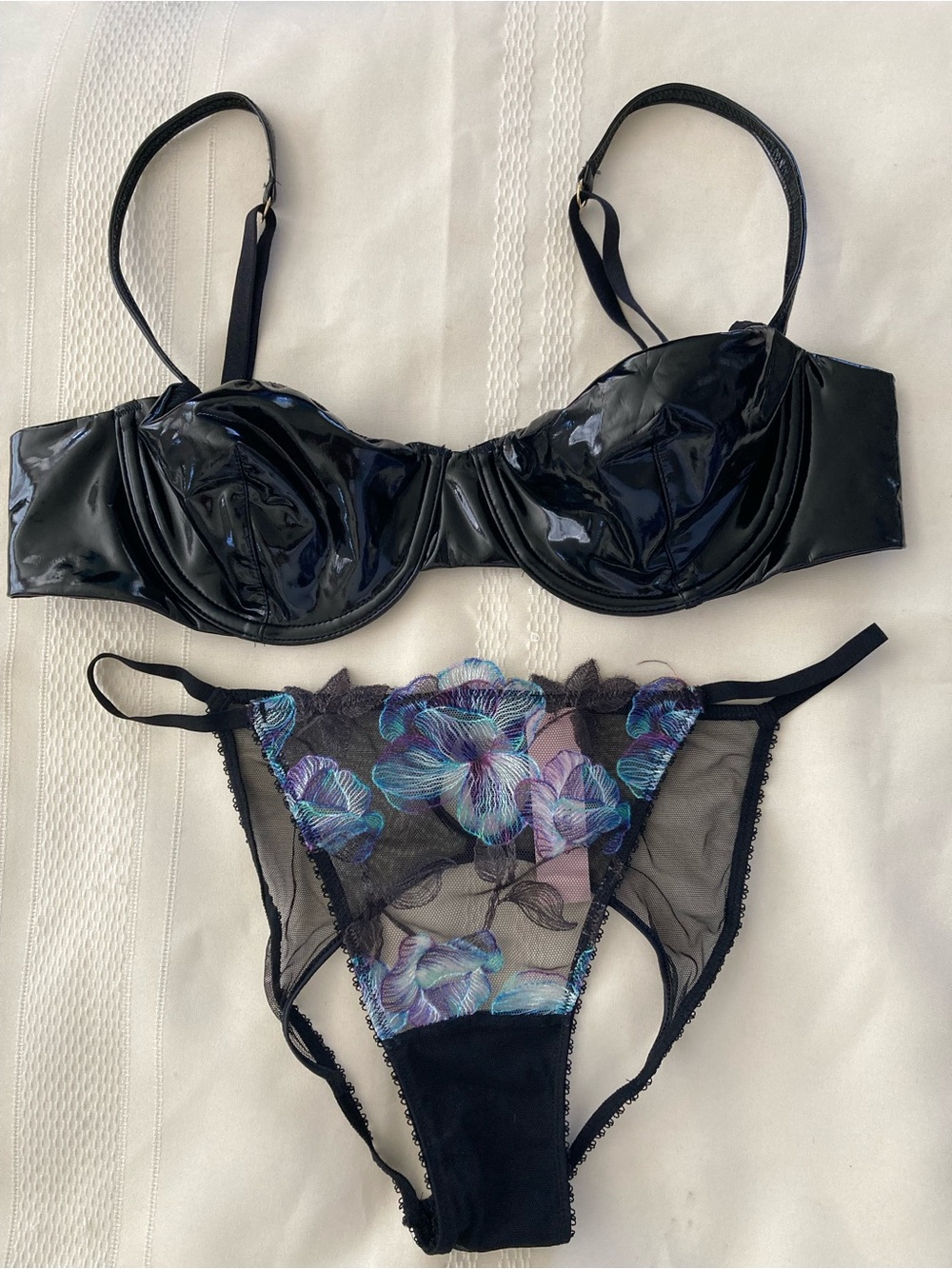 Victoria’s Secret Black Faux Patent Leather Balconette Bra & Floral Panty Set M